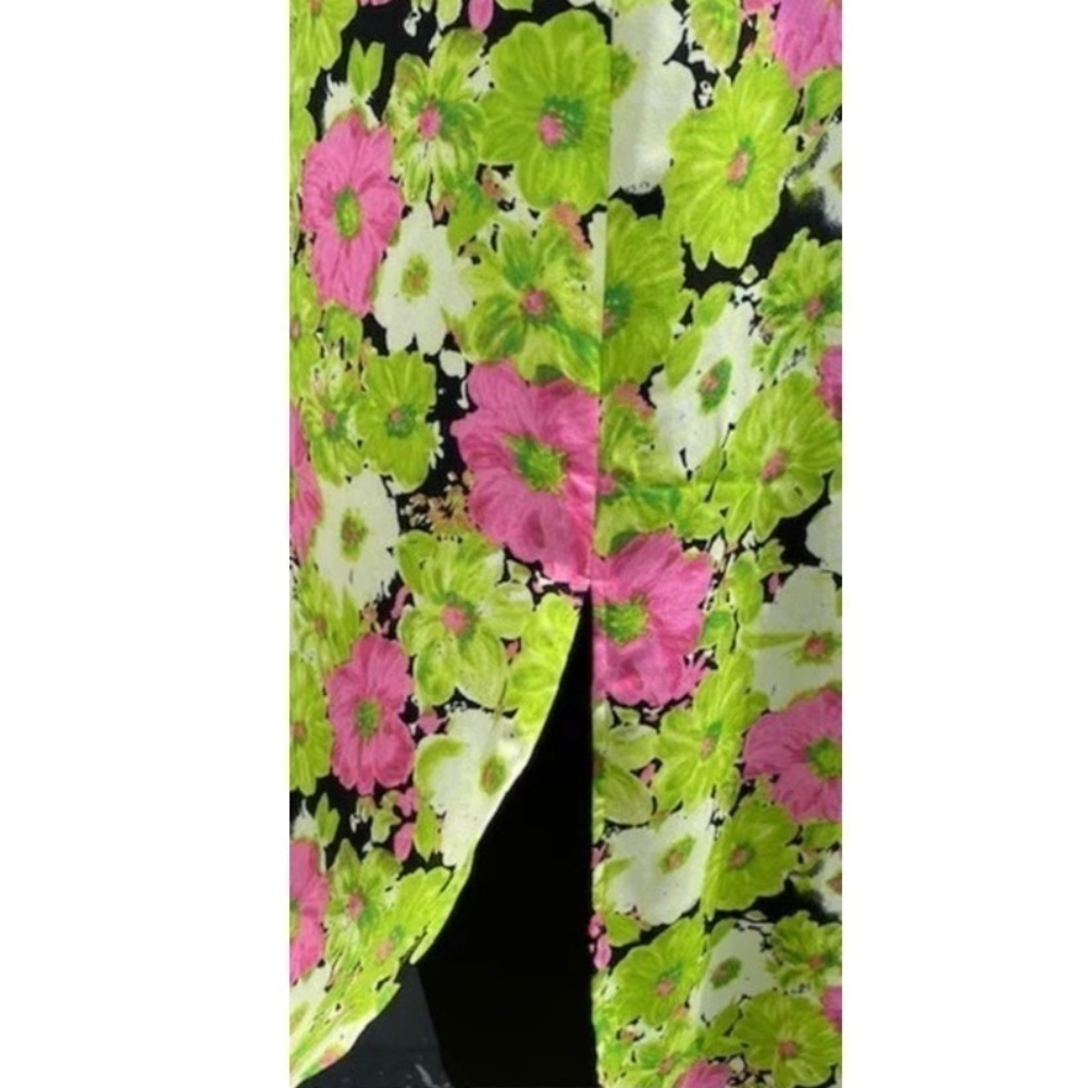 NWT WAYF SURPLICE NECK GREEN FLORAL MIDI DRESS L - Picture 7 of 8
